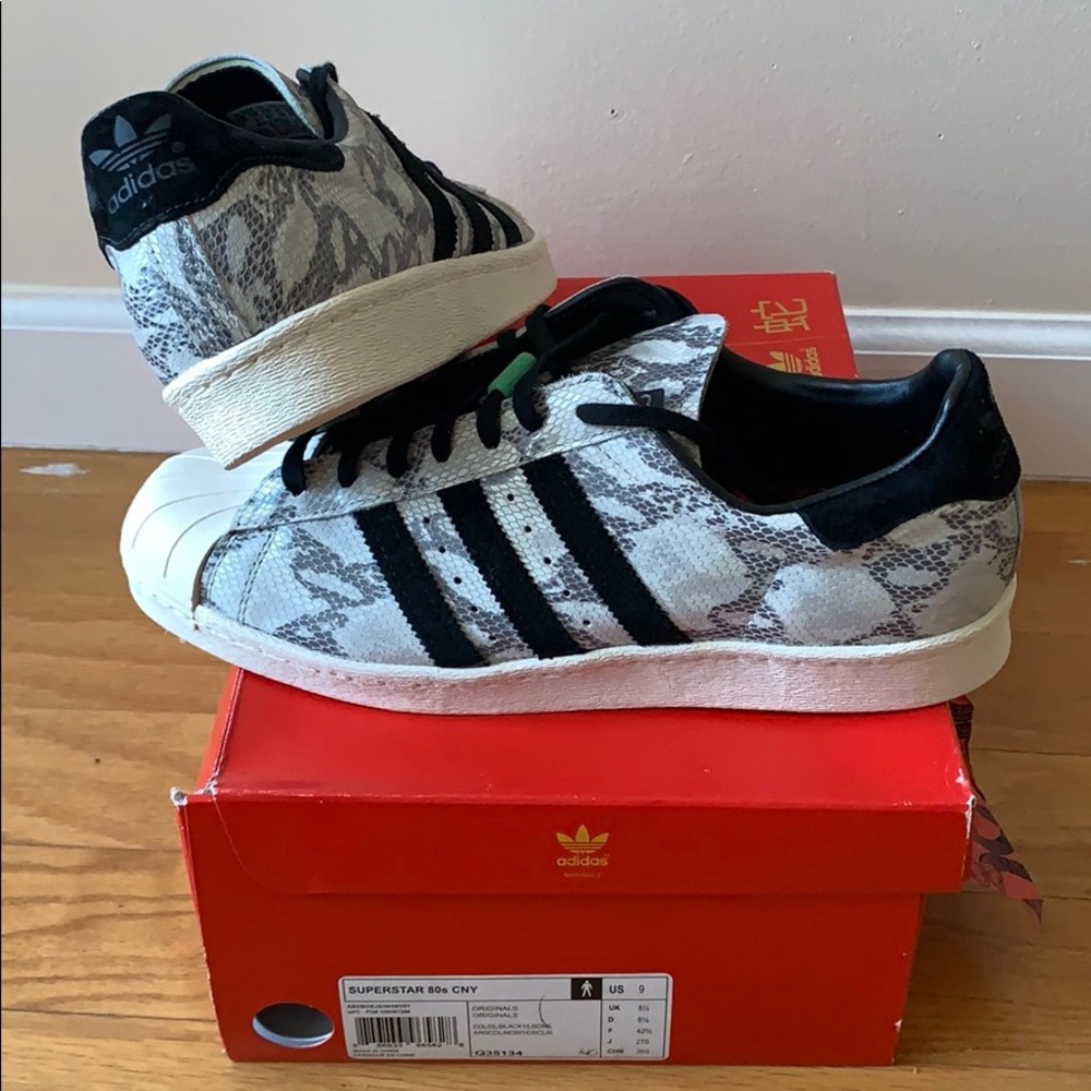 Adidas Chinese New Year sz 9